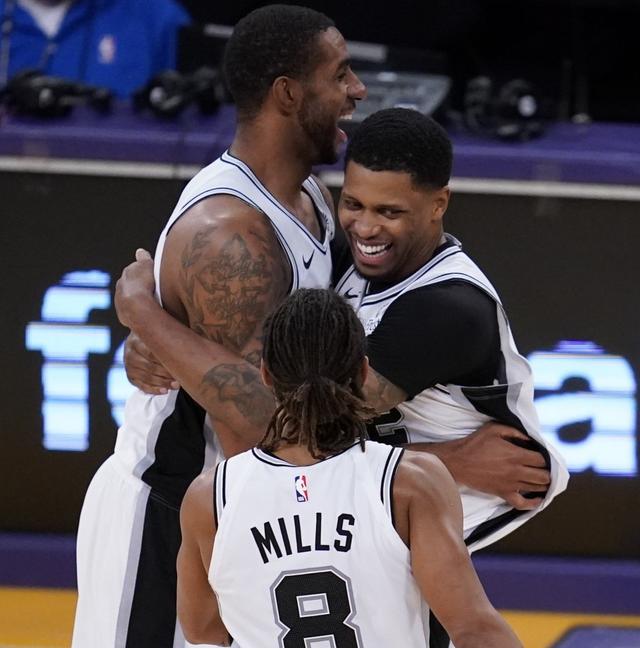 心球员确实 心球员确实