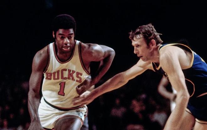 行为都会使 行为都会使