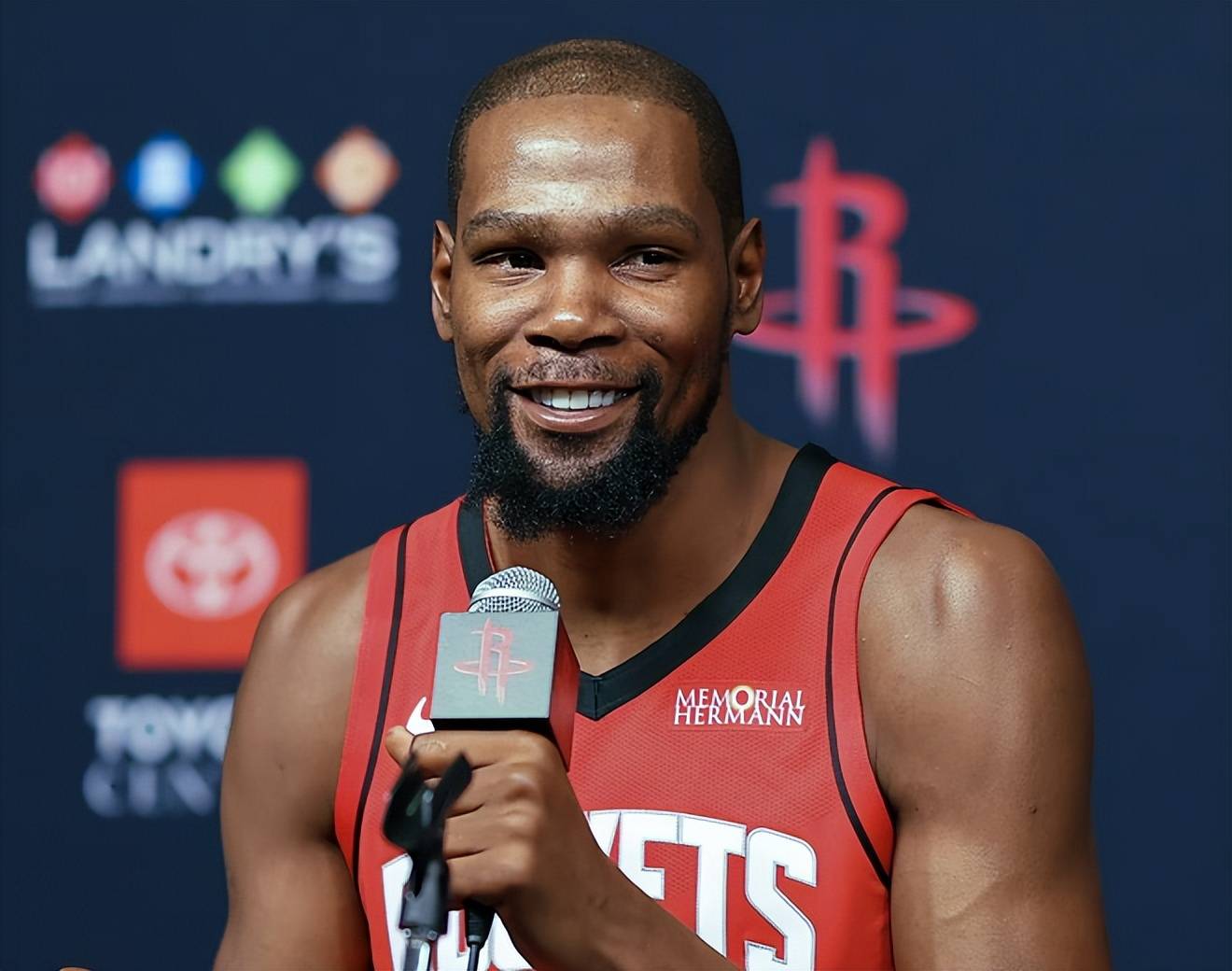 领先优势的 领先优势的