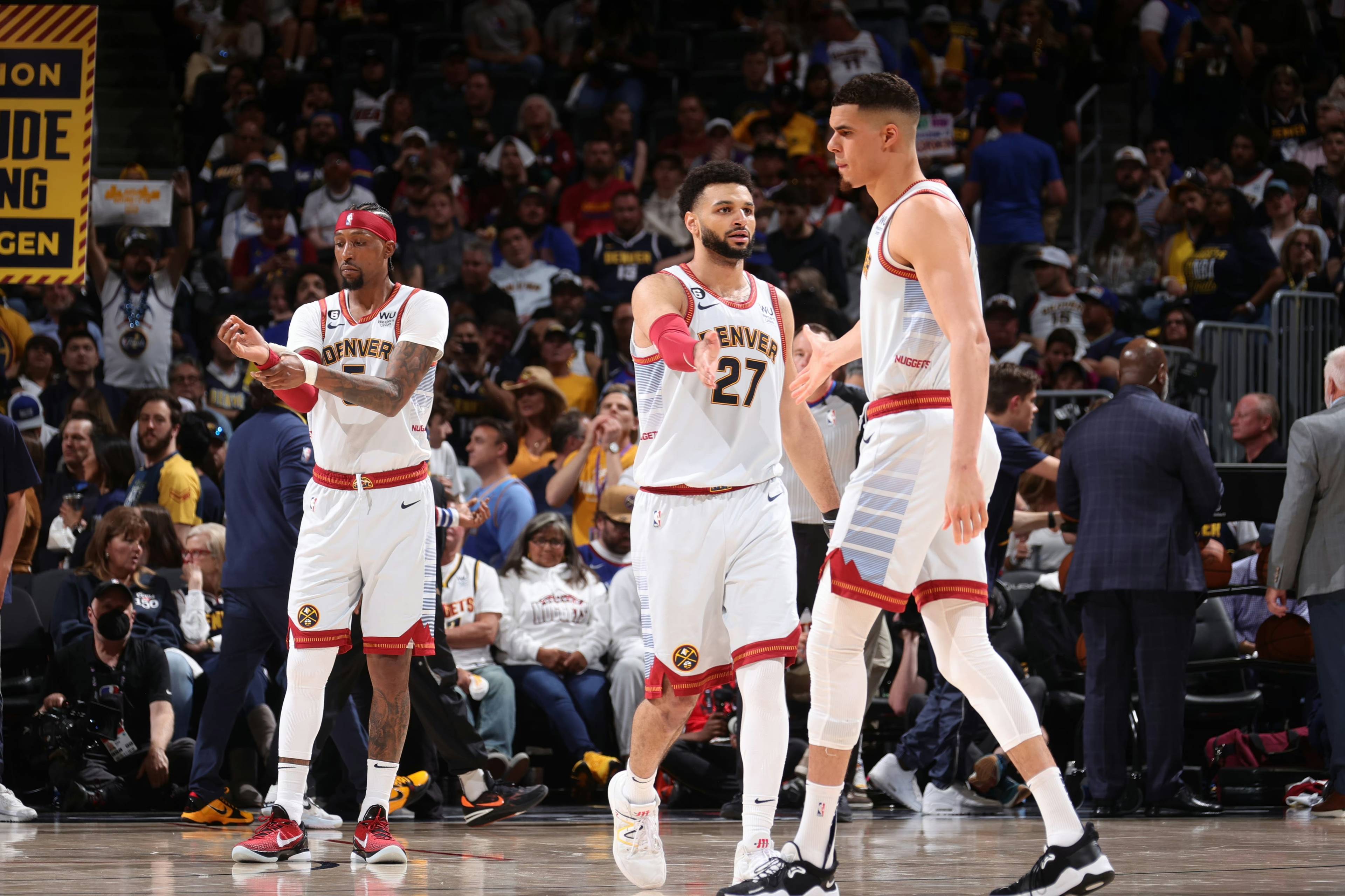 头盔可能因 头盔可能因